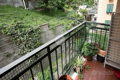 3 LOCALI A GENOVA