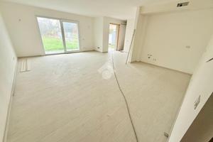3 LOCALI A VIADANA