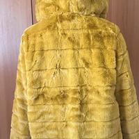 Cappotto in morbida pelliccia sintetica