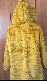 Cappotto in morbida pelliccia sintetica