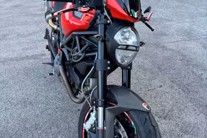 ducati monster 696+ A2