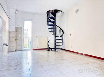 3 LOCALI A ANGUILLARA SABAZIA