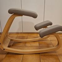 Sedia ergonomica "Varier Variable" by Peter Opsvik