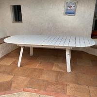 Tavolo da esterno molto robusto allungabile