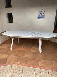Tavolo da esterno molto robusto allungabile