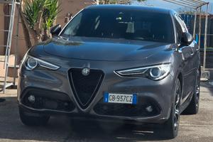 Stelvio veloce q4 210cv ByThek 