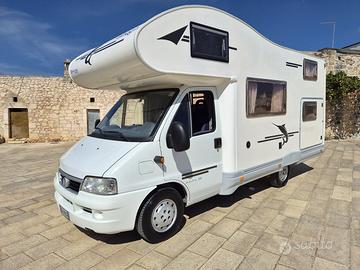 ELNAGH MARLIN 58 Lungo 6metri con 40800km anno2005