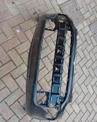 paraurti  anteriore  nuovo