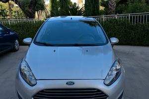 Ford Fiesta 1.2 60CV 5 porte Titanium