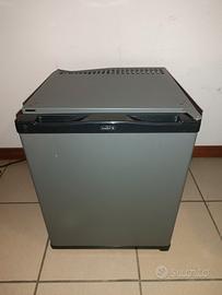 Frigobar Indel B compatto – perfettamente funziona