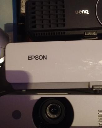 Videoproiettore epson 2000-5000 ansi lumens