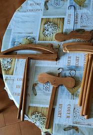 Vecchi appendi abiti