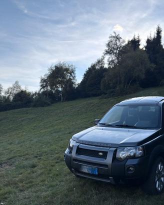 LAND ROVER FREELANDER 4X4 - TD4 BMW -FUORISTRADA