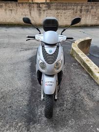 Piaggio Carnaby 200 - 2007