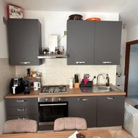 Cucina completa di lavastoviglie e forno candy