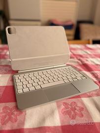 Magic Keyboard iPad Pro 11”