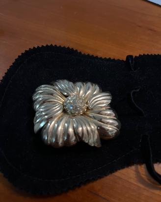 Spilla vintage a forma di fiore