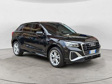 Audi Q2 2.0 30 TDI IDENTITY BLACK
