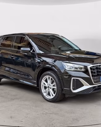Audi Q2 2.0 30 TDI IDENTITY BLACK