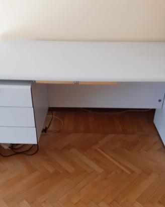 Scrivania professionale cassettiera con chiave