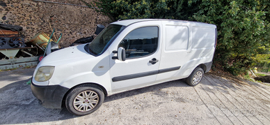 Fiat Doblò maxi passo lungo Lamierato 1.9 105cv
