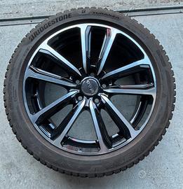 4 Cerchi + 4 Gomme  montati pari a nuovo (2000km)