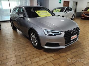 AUDI A4 Avant 30 TDI S tr. Busin. EVO 17"C/GRIMA