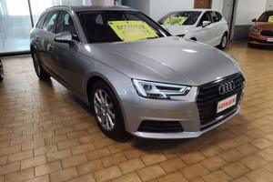 AUDI A4 Avant 30 TDI S tr. Busin. EVO 17"C/GRIMA