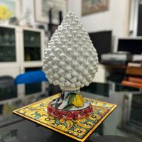 Pigna in ceramica siciliana