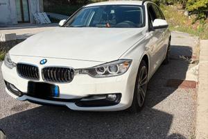 BMW 318 XDRIVE