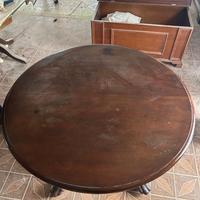 Tavolo in legno antico