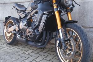 Yamaha XSR 900 del 2023 passaggio incluso, taglian