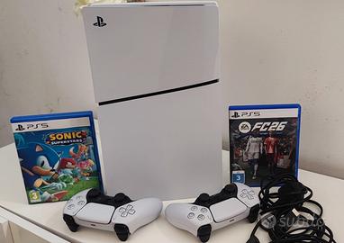 PS5 Versione Disco + 2 Controller+FIFA26+SONIC