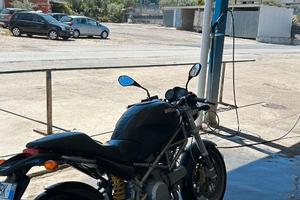 DUCATI MONSTER 620 DARK