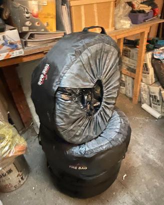 Pneumatici invernali 185/60 R15 M+S