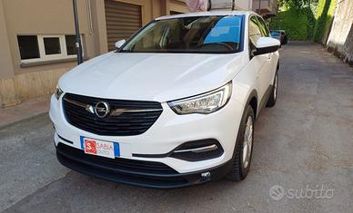 OPEL GRANDLAND X 1.5 DIESEL 130cv BUSINESS EDITION