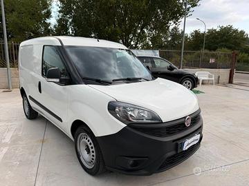 Fiat Doblò 1.6 MJT 120CV -3 POSTI- CARPLAY