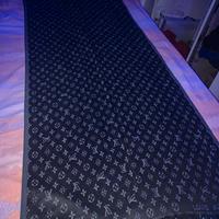 Due sciarpe Louis Vuitton