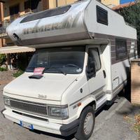 Camper Hymer mansardato
