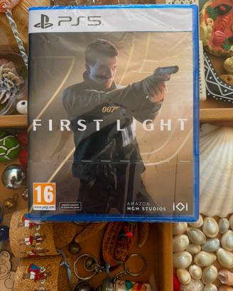 Playstation 5 gioco 007 first light nuovo
