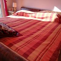 Letto matrimoniale a barca antico