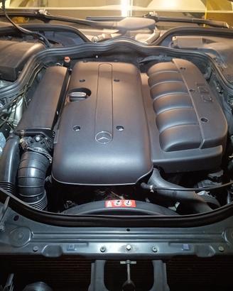 Mercedes classe e  w211 cilidnri in linea diesel