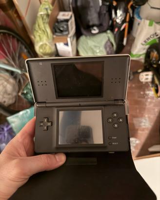 Nintendo ds lite guitar hero