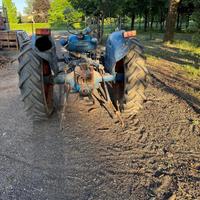 Trattore Ford Dexta