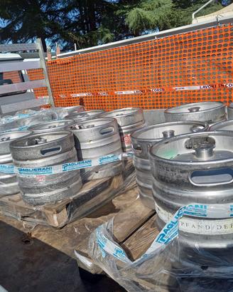 Fusti per birra in acciaio