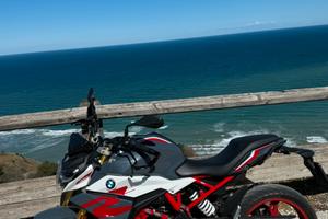 BMW G 310 R