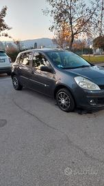 RENAULT Clio 3ª serie 1.2 Benzina Neopatentati