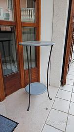 Tavolino porta piante o oggetti 