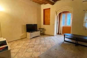 Trilocale stile rustico toscano nel borgo di Lari