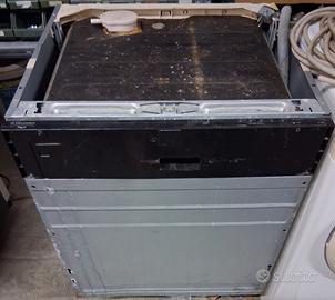 LAVASTOVIGLIE  ELECTROLUX TT400
